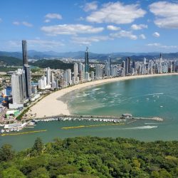 9.2 transfer-ida-aeroporto-florianopolis-para-balneario-camboriu-6582ef8b08eff-large